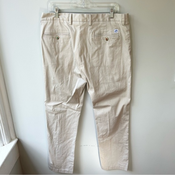 Southern Tide Intercoastal men’s cotton khaki chino pants - Picture 2 of 8